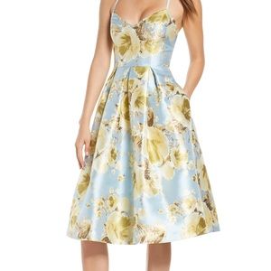 Eliza J dress size 8 NWT